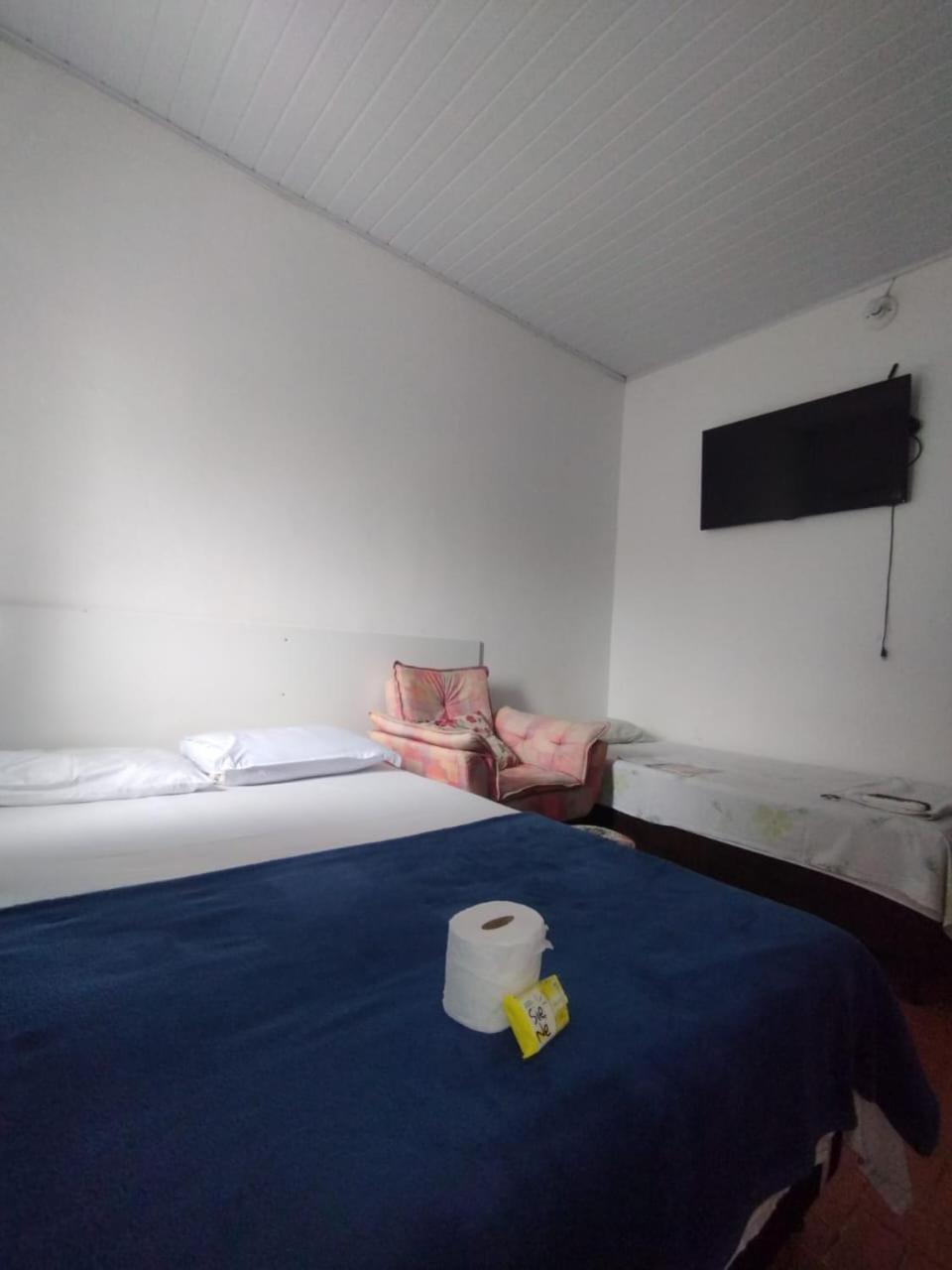 Hotel Perola Ltda Куаба Екстериор снимка