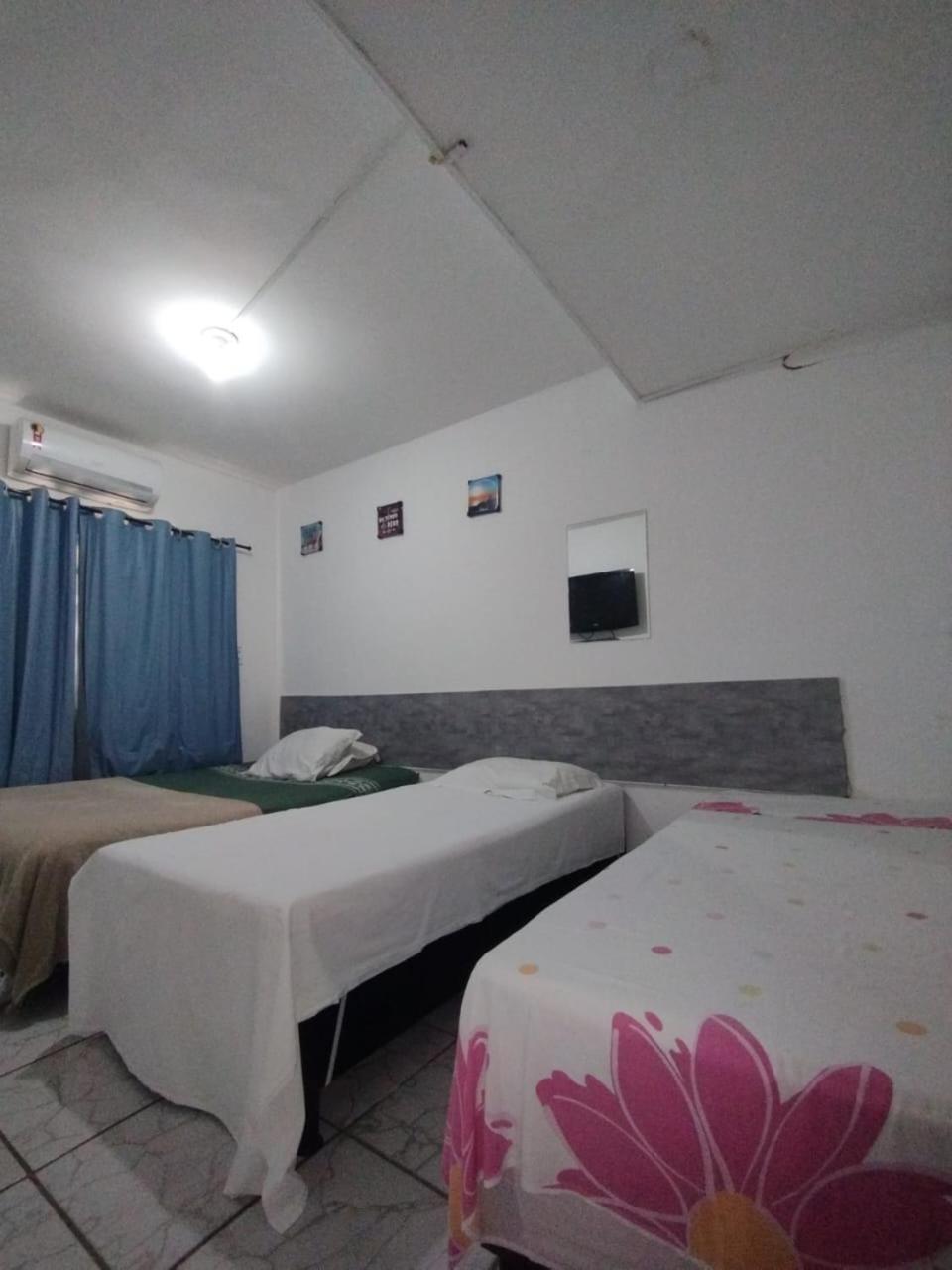 Hotel Perola Ltda Куаба Екстериор снимка